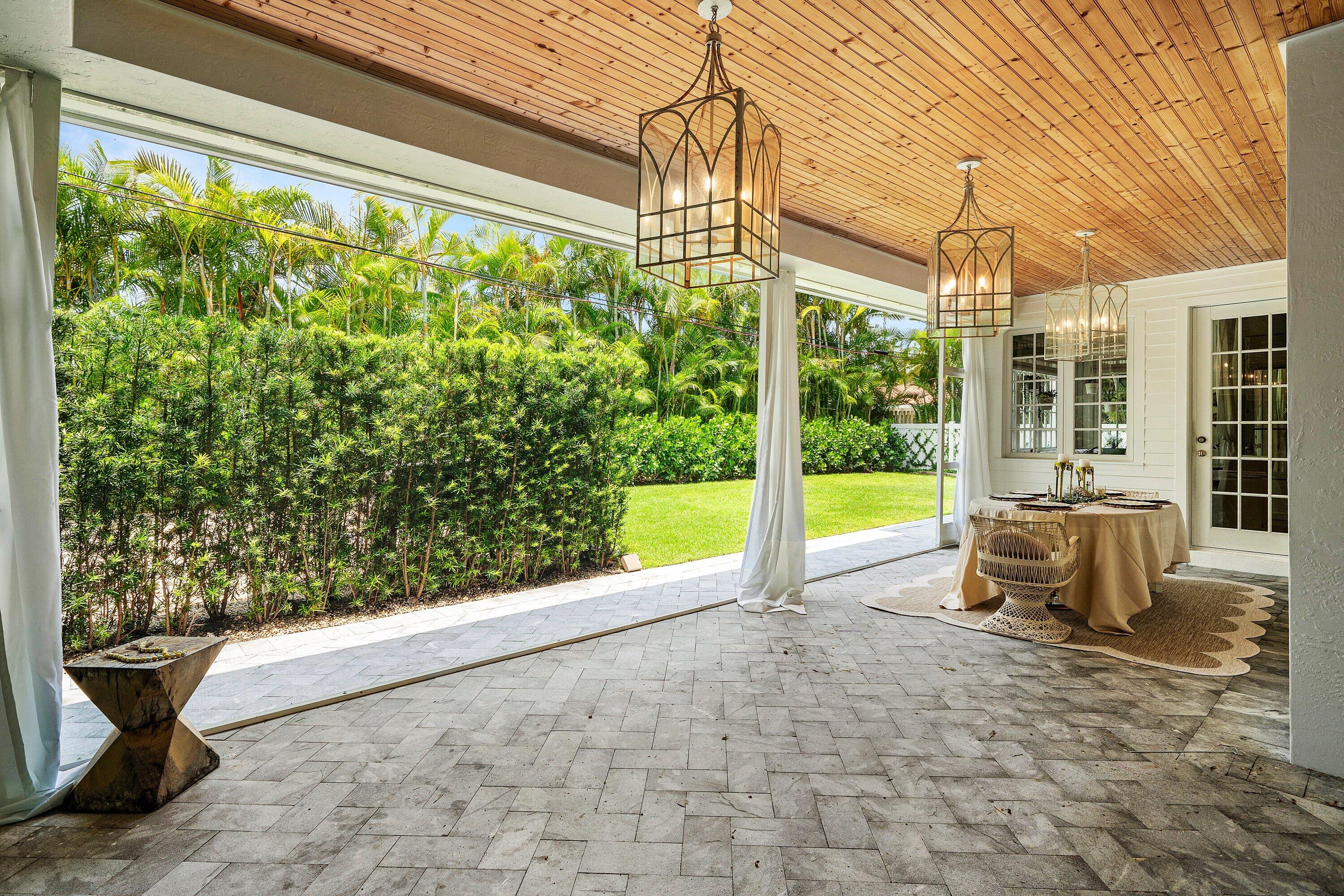 BOCA RATON RIVIERA - Residential