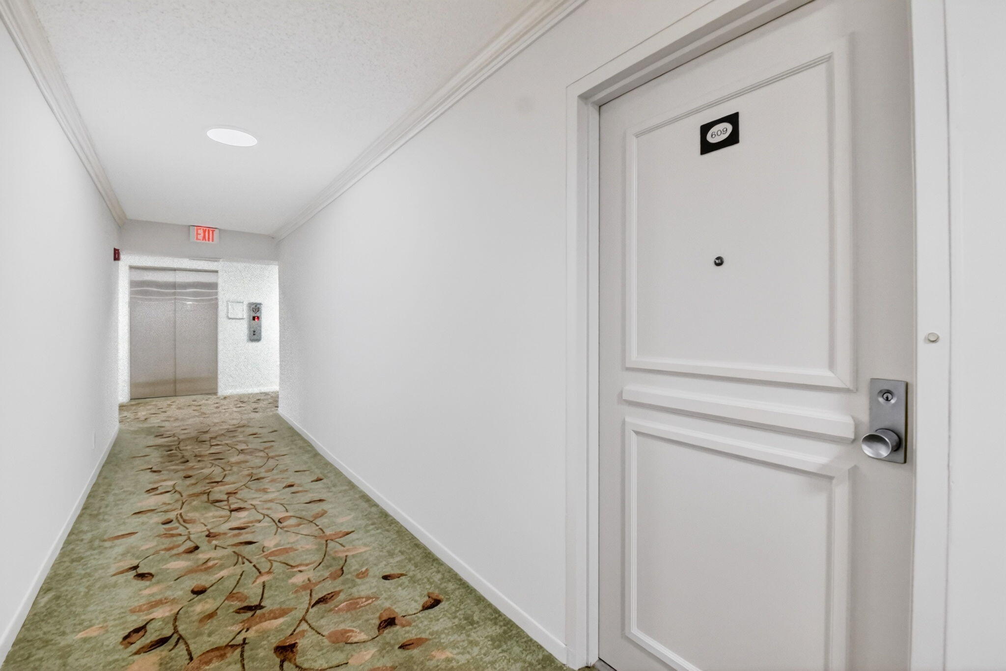 MAYFAIR HOUSE CONDO - Residential