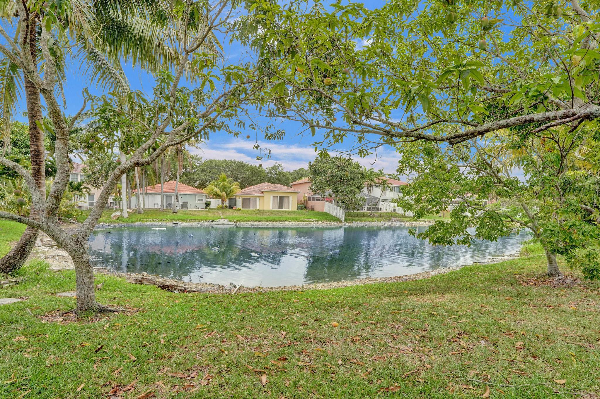 SAWGRASS PLANTATION - Residential