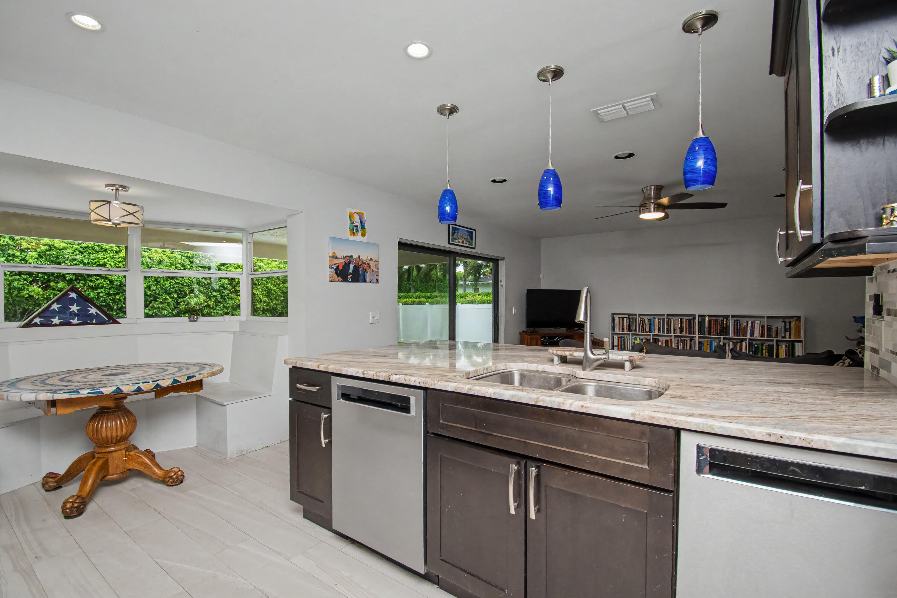 THORNHILL GREEN - Residential