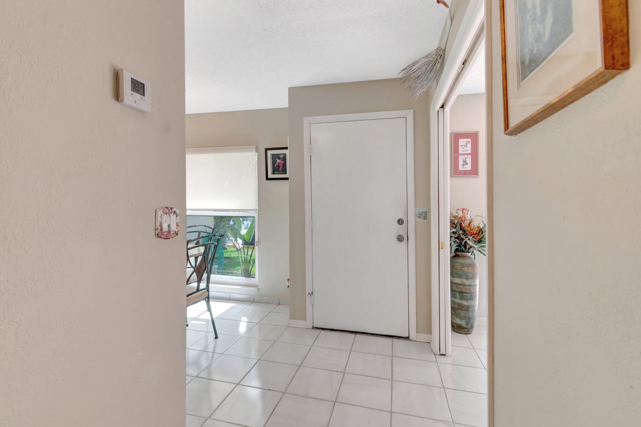 PALM GREENS AT VILLA DEL RAY CONDO II - Residential