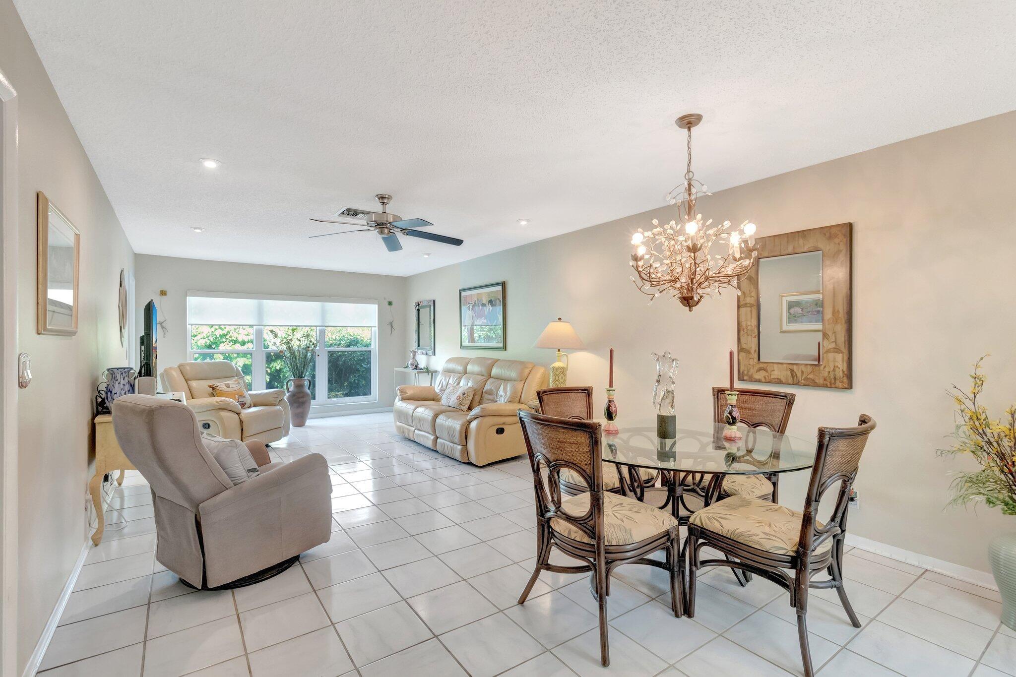 PALM GREENS AT VILLA DEL RAY CONDO II - Residential