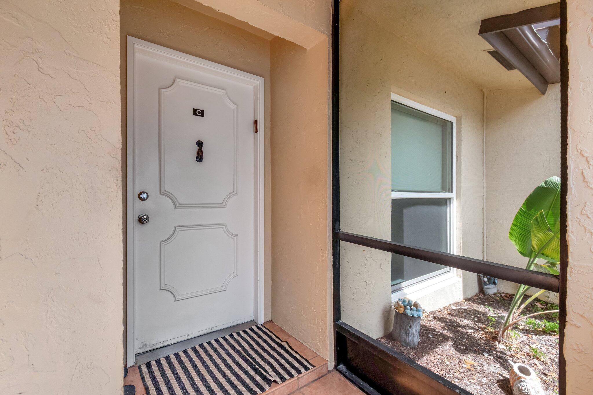 PALM GREENS AT VILLA DEL RAY CONDO II - Residential