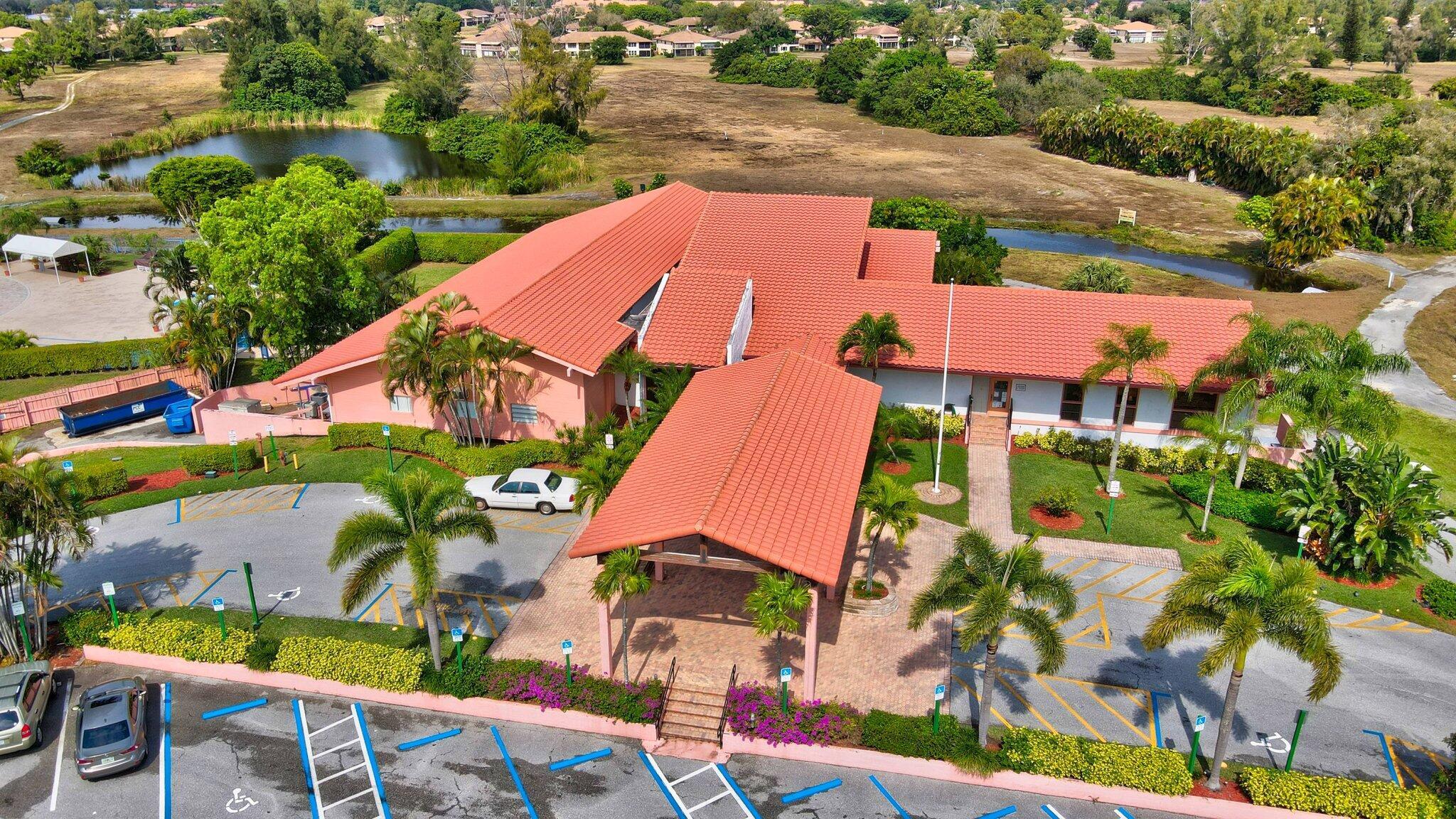 PALM GREENS AT VILLA DEL RAY CONDO II - Residential
