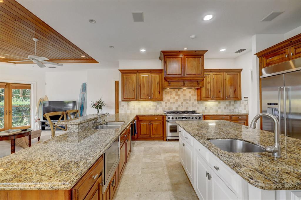 RIVERSIDE ON THE LOXAHATCHEE - Residential