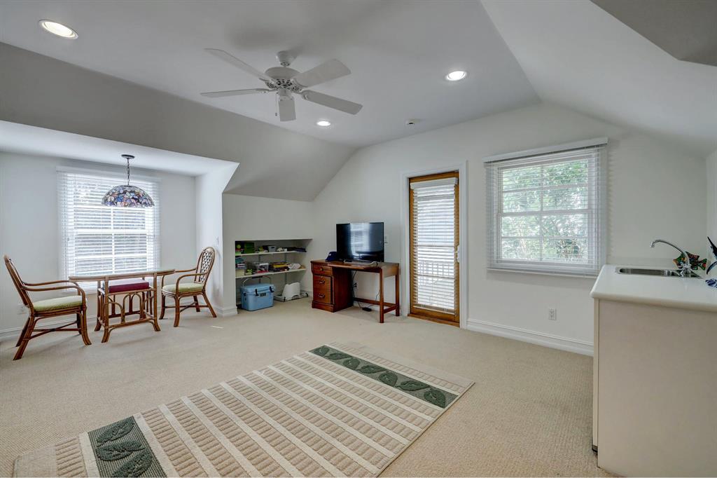 RIVERSIDE ON THE LOXAHATCHEE - Residential