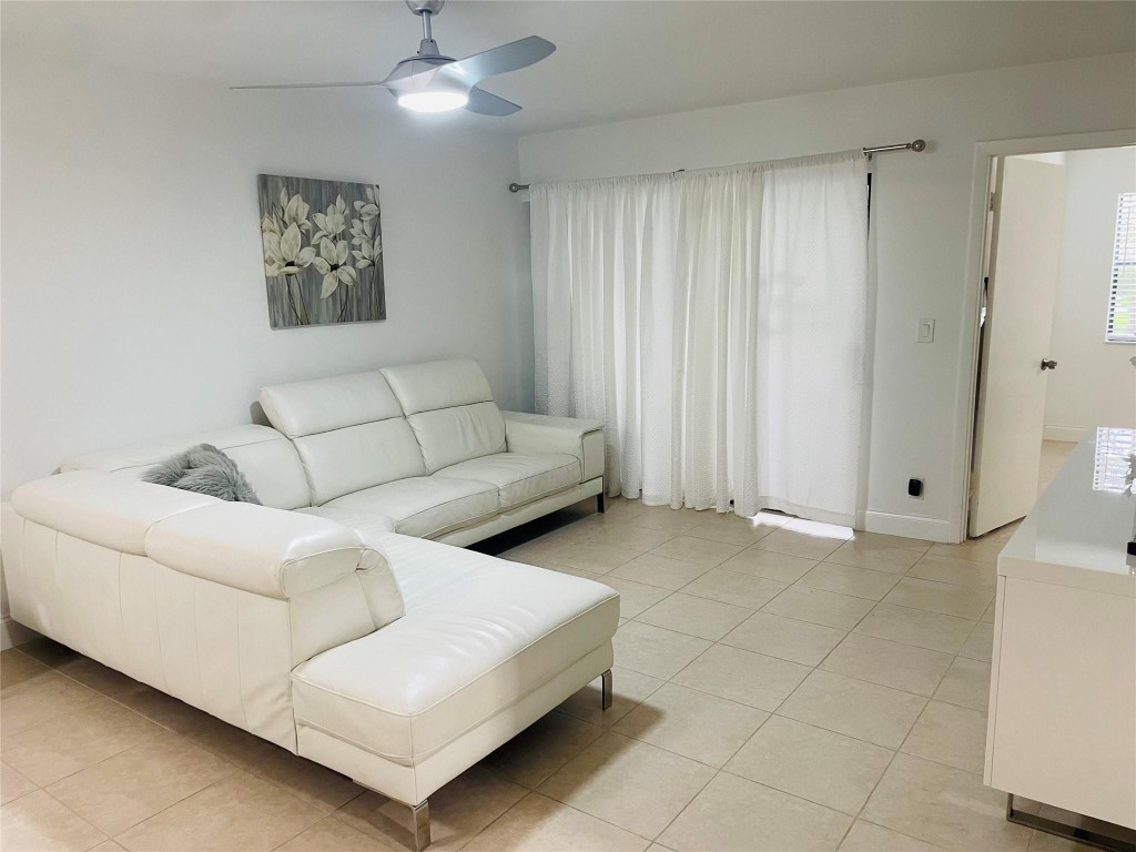 RAMBLEWOOD COURT - Residential