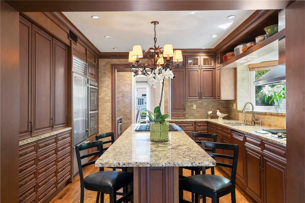 Idlewyld 1-19 B - Residential