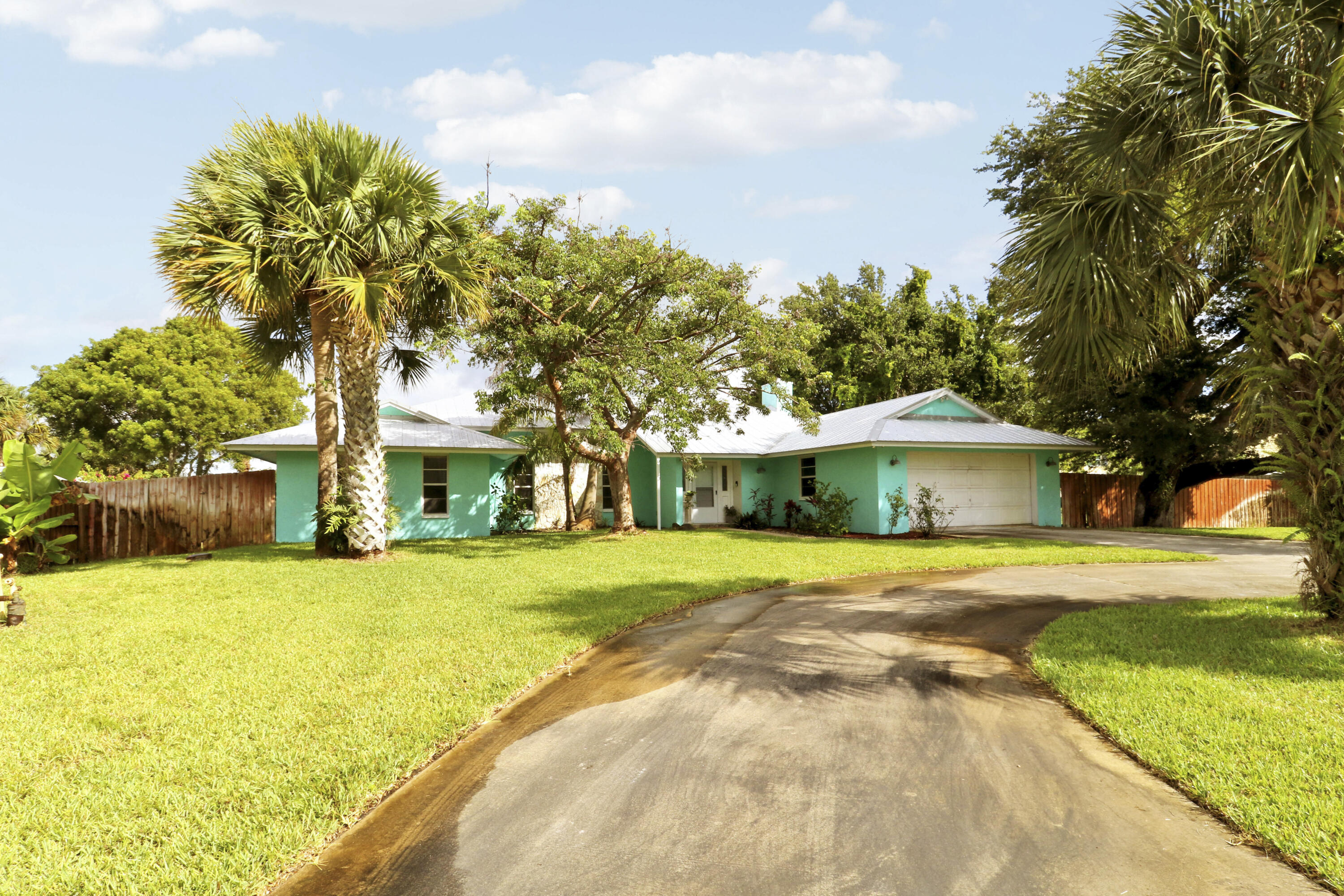 EDEN'S REFUGE - Residential