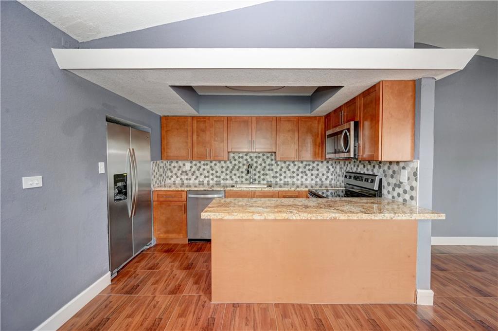 ROLLING GREEN RIDGE - Residential