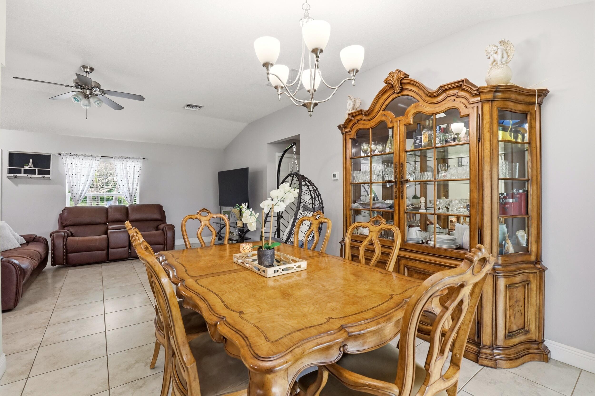 PORT ST LUCIE SECTION 25 - Residential