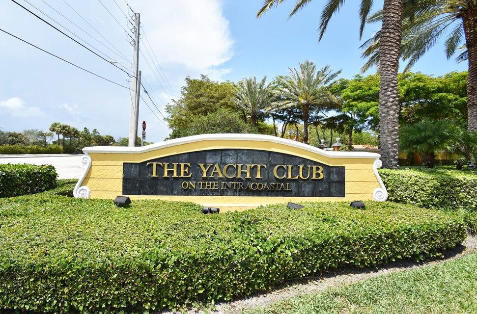 YACHT CLUB ON THE INTRACOASTAL - Residential