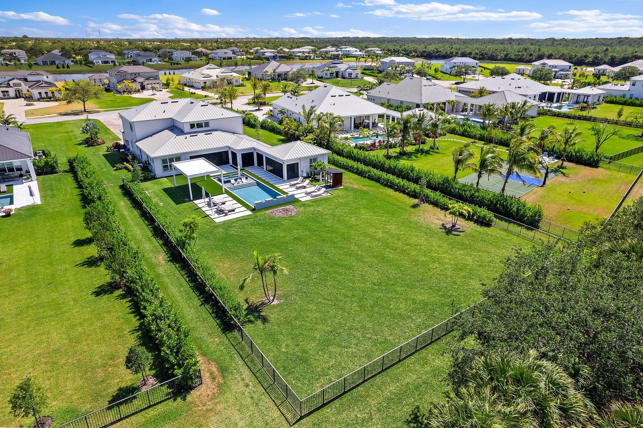 BRIDGEWATER PRESERVE - Residential