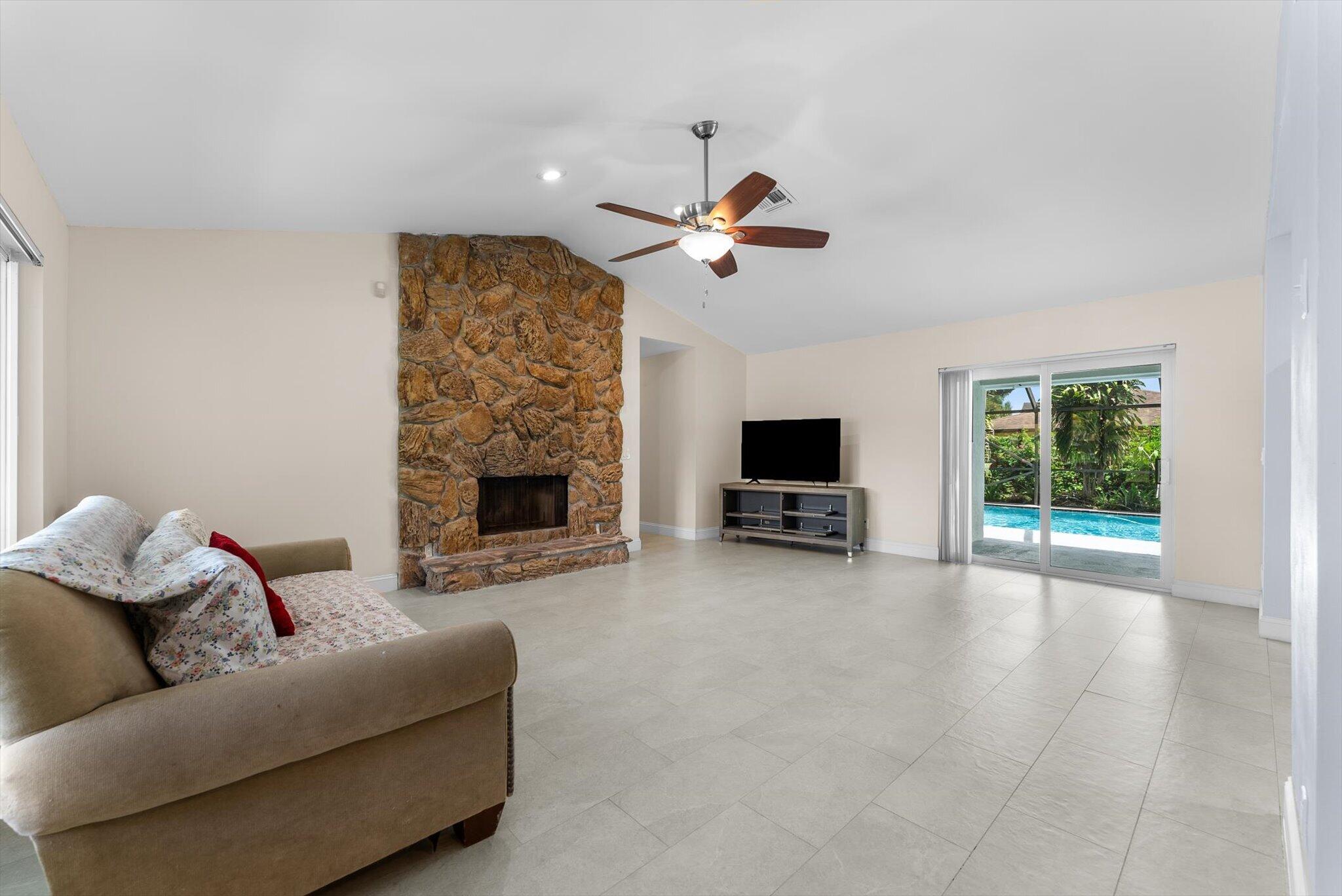 Briarwood South - Residential