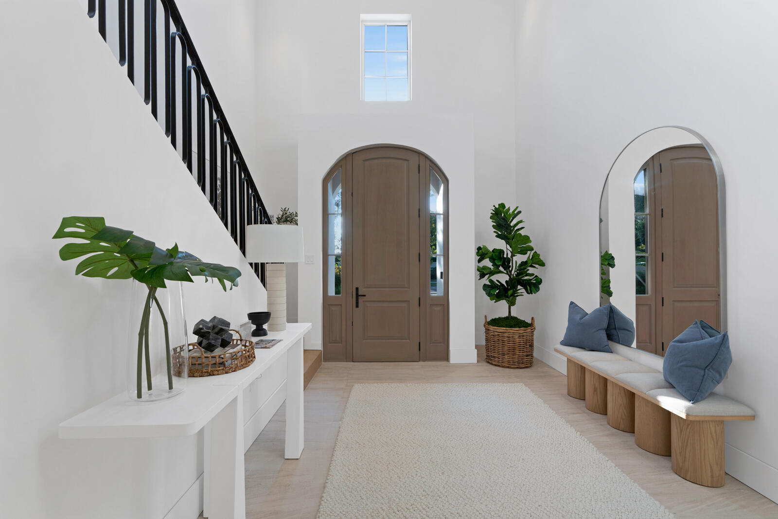 IBIS ISLE - Residential