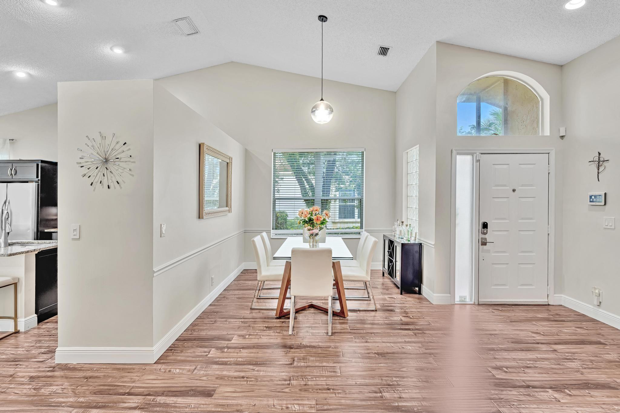 LAKE CHARLESTON PAR D - Residential
