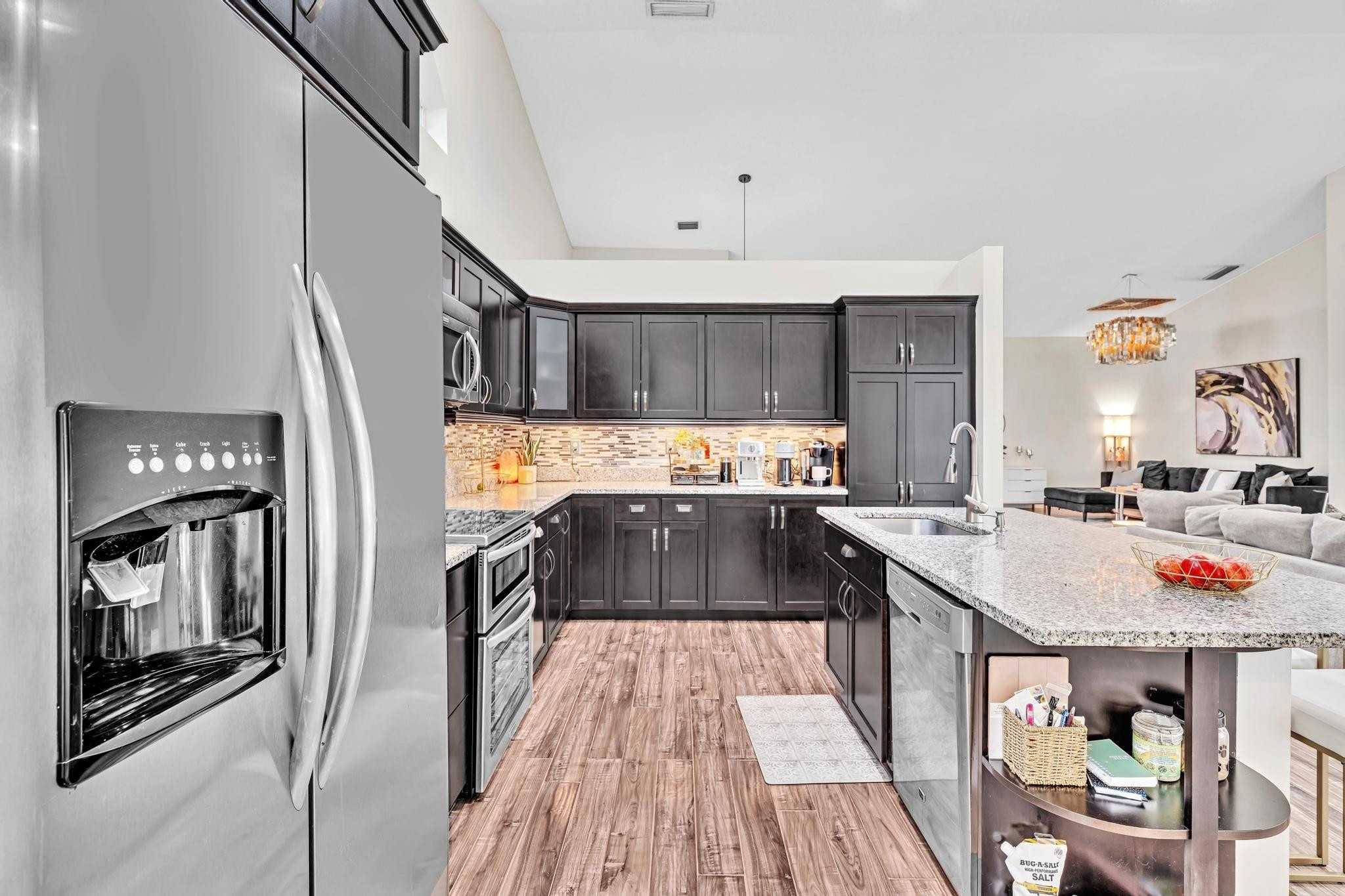 LAKE CHARLESTON PAR D - Residential