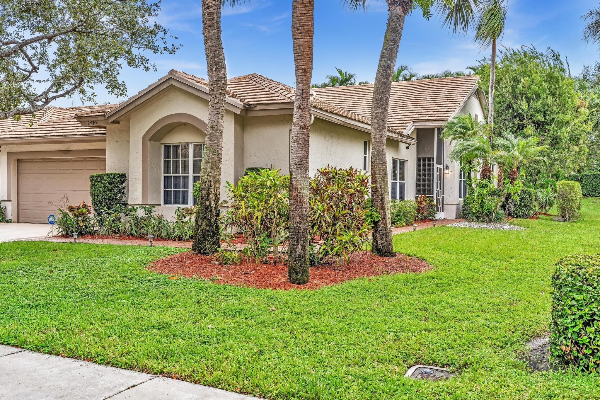 LAKE CHARLESTON PAR D - Residential