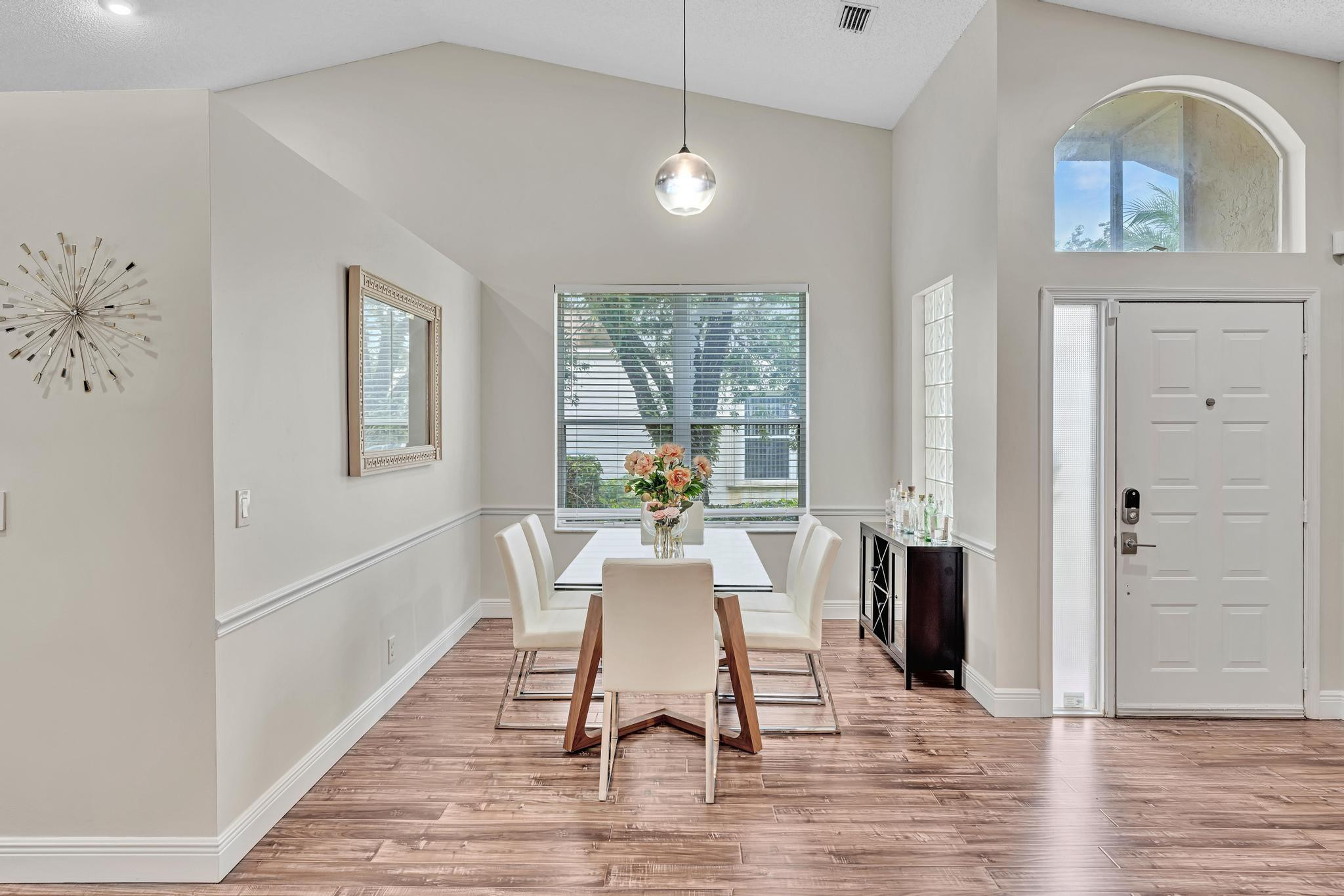 LAKE CHARLESTON PAR D - Residential