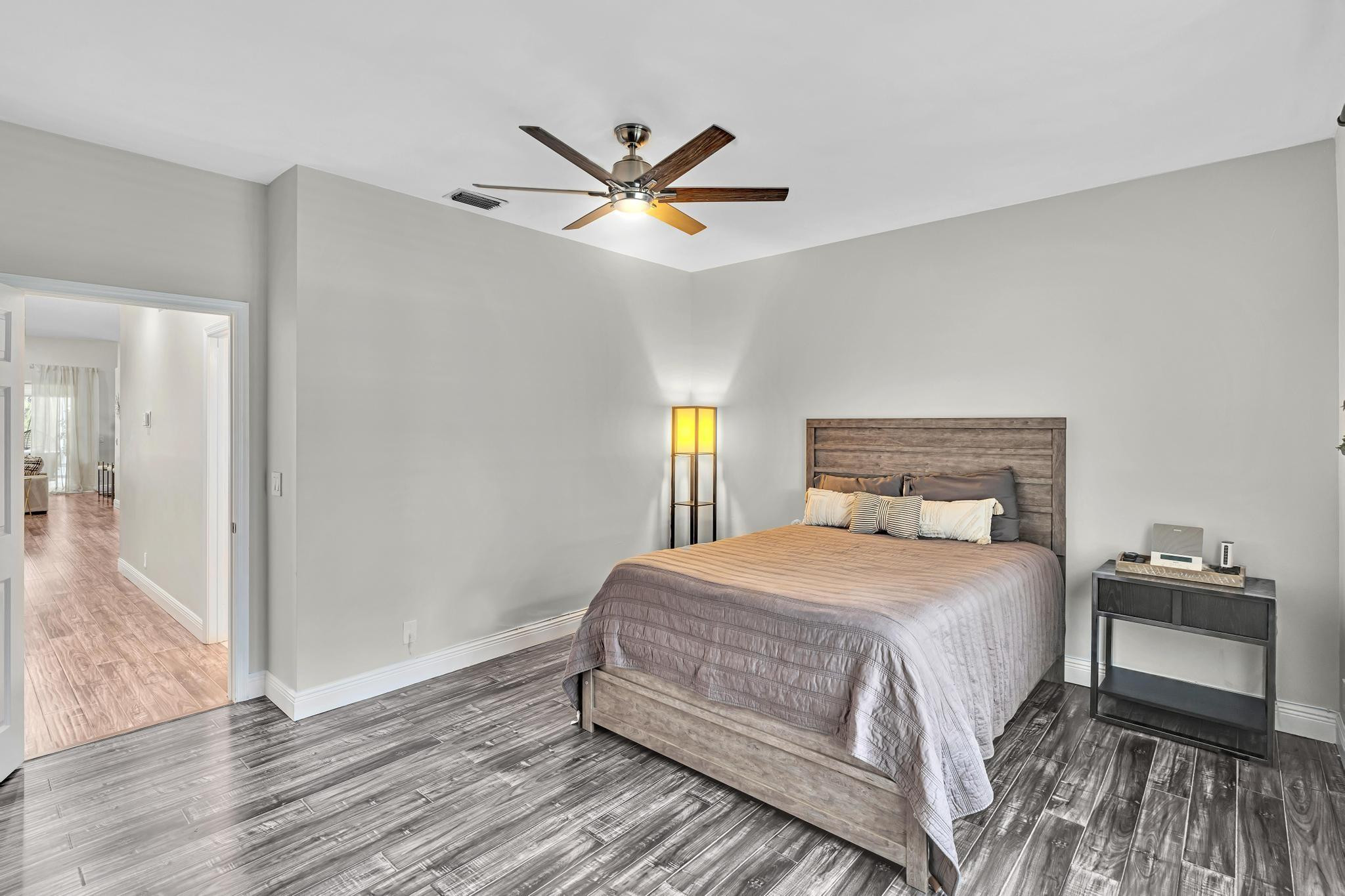 LAKE CHARLESTON PAR D - Residential