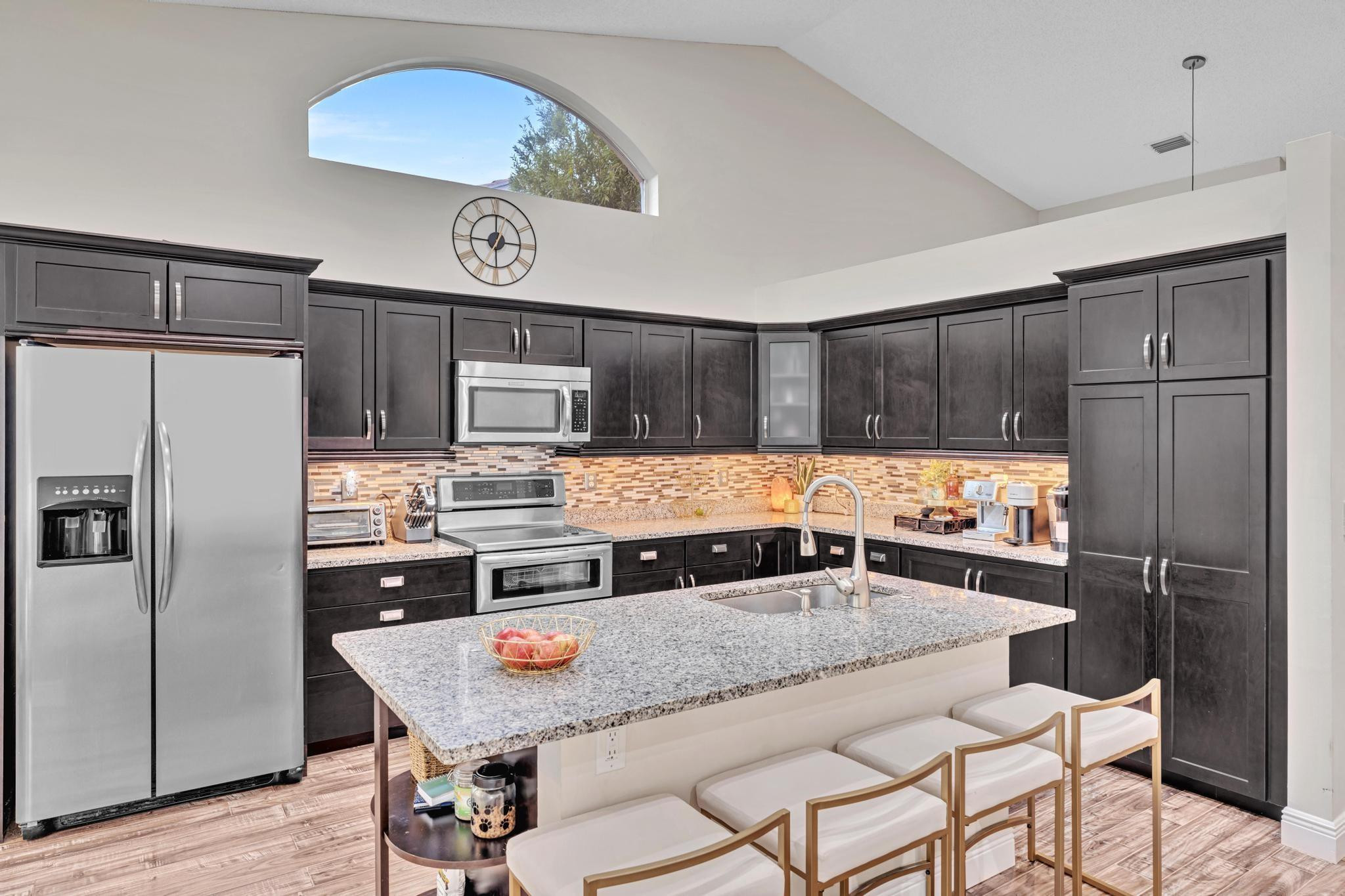 LAKE CHARLESTON PAR D - Residential