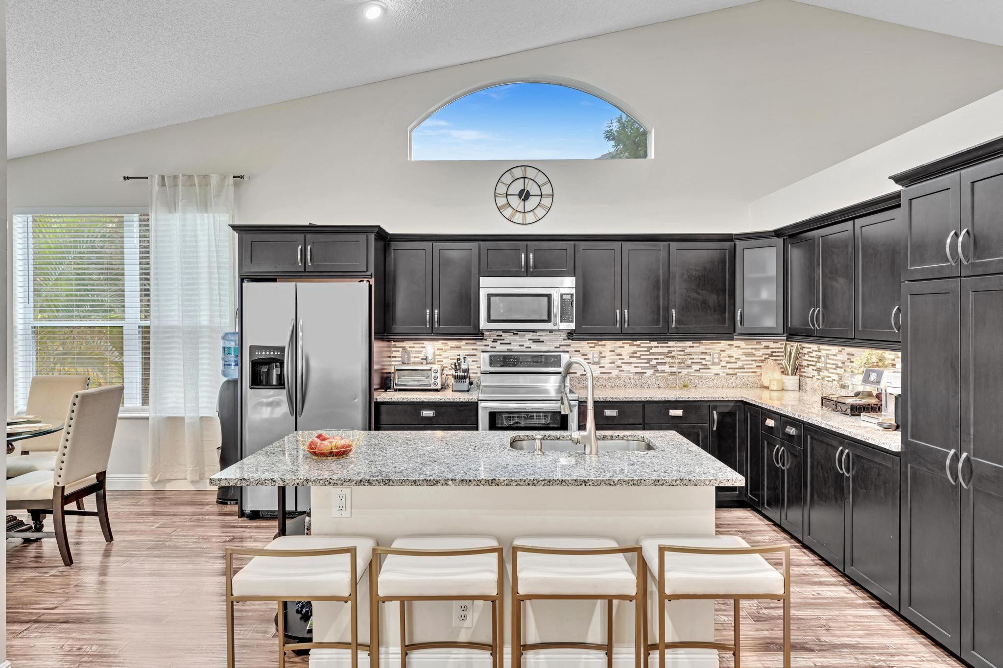 LAKE CHARLESTON PAR D - Residential