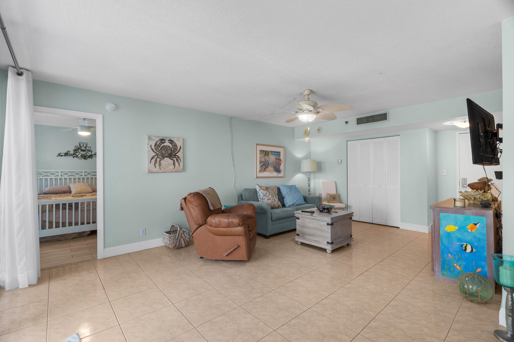 RENAISSANCE OF POMPANO BEACH III - Residential Lease