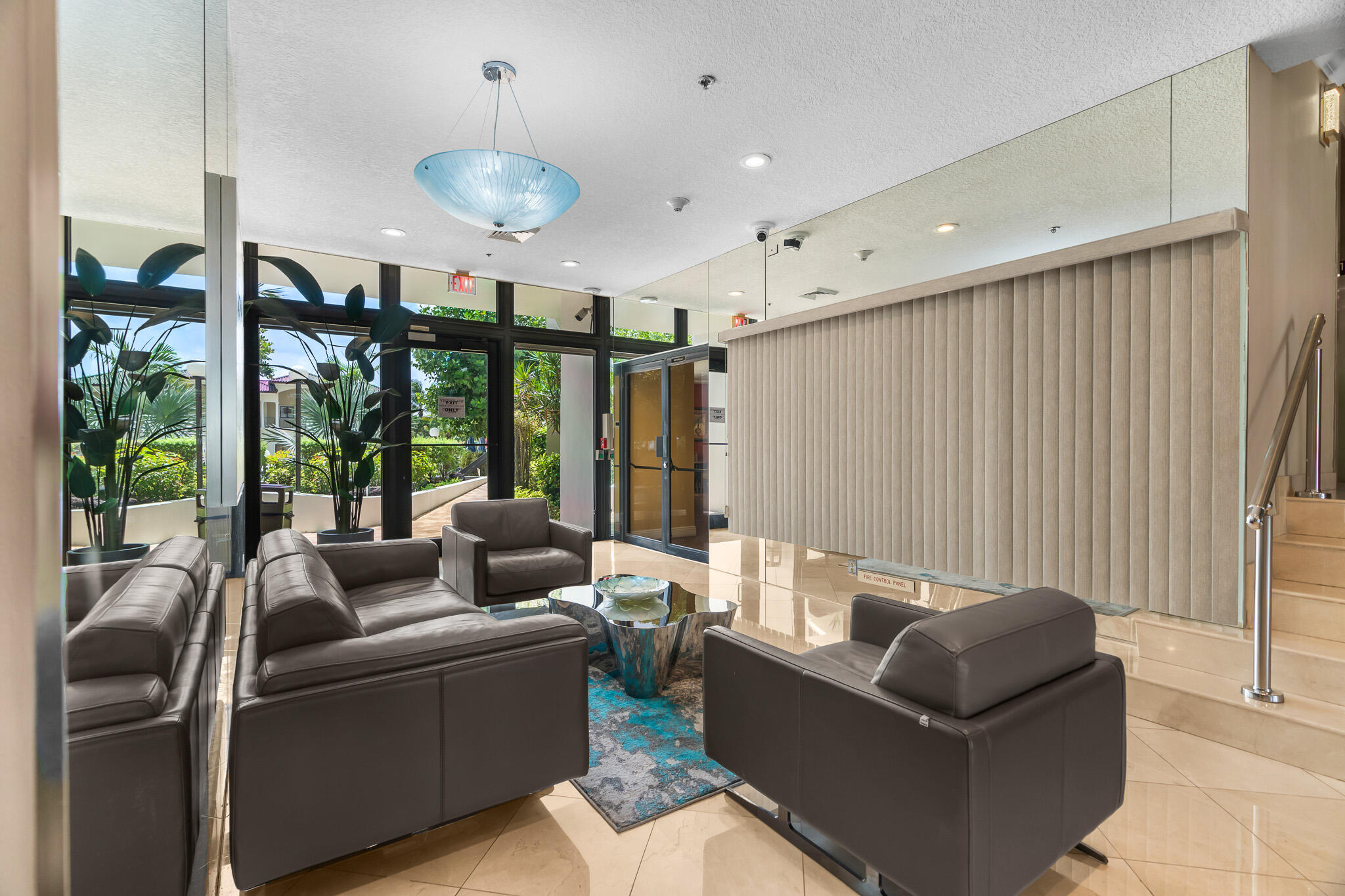 RENAISSANCE OF POMPANO BEACH III - Residential Lease