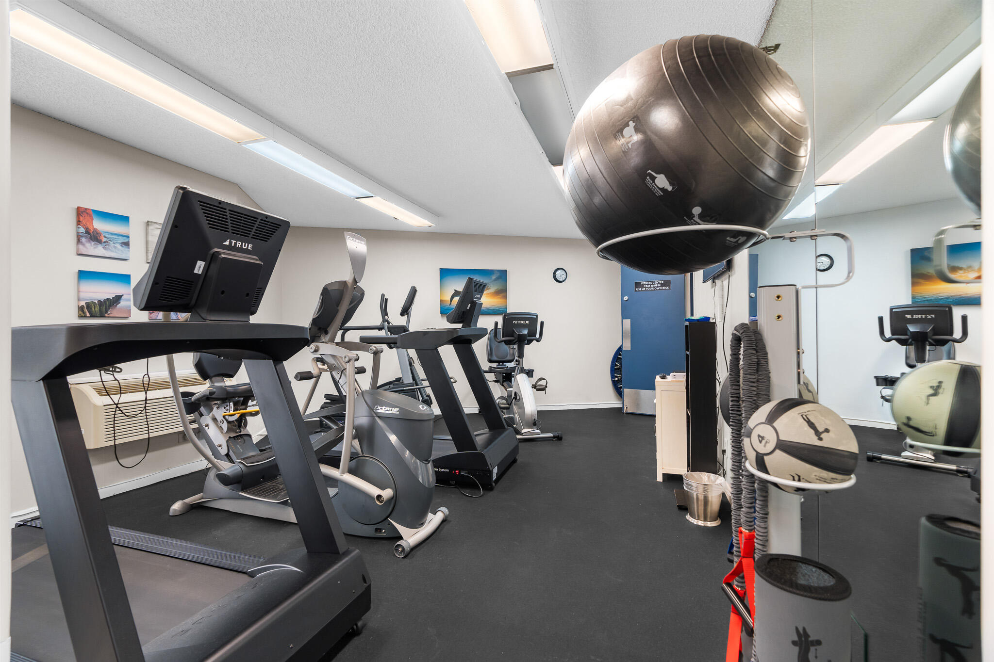 RENAISSANCE OF POMPANO BEACH III - Residential Lease