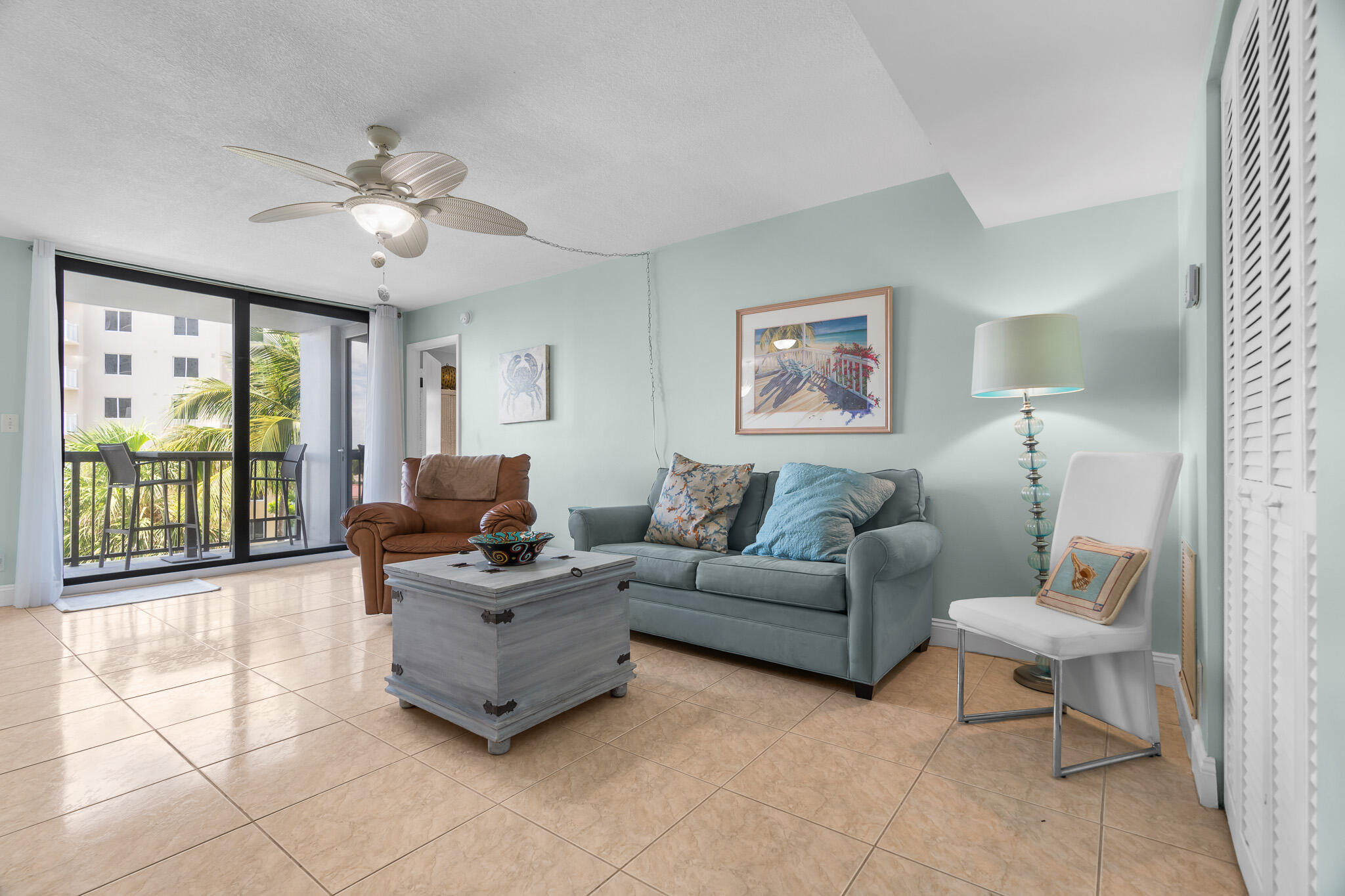 RENAISSANCE OF POMPANO BEACH III - Residential Lease