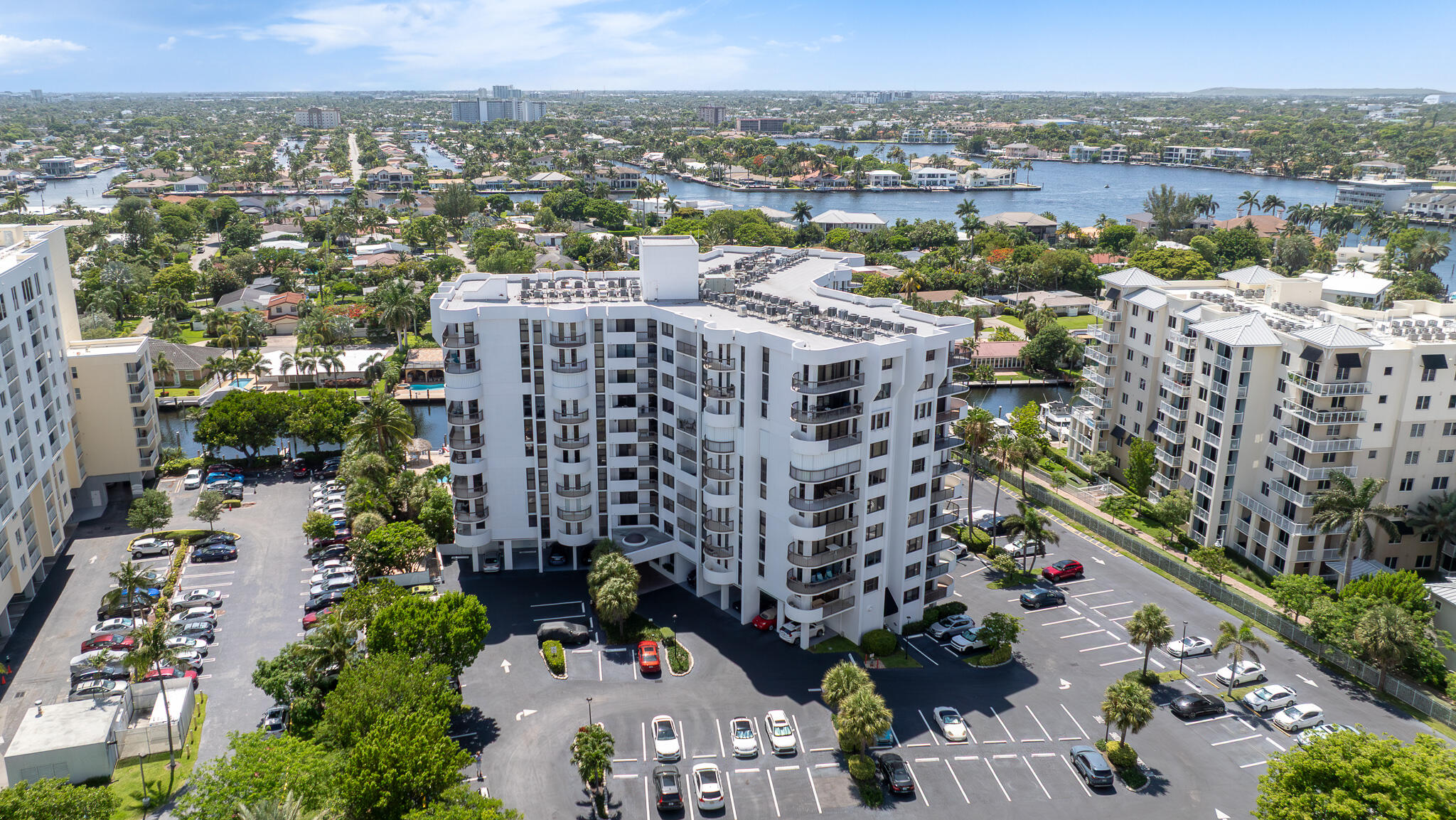 RENAISSANCE OF POMPANO BEACH III - Residential Lease