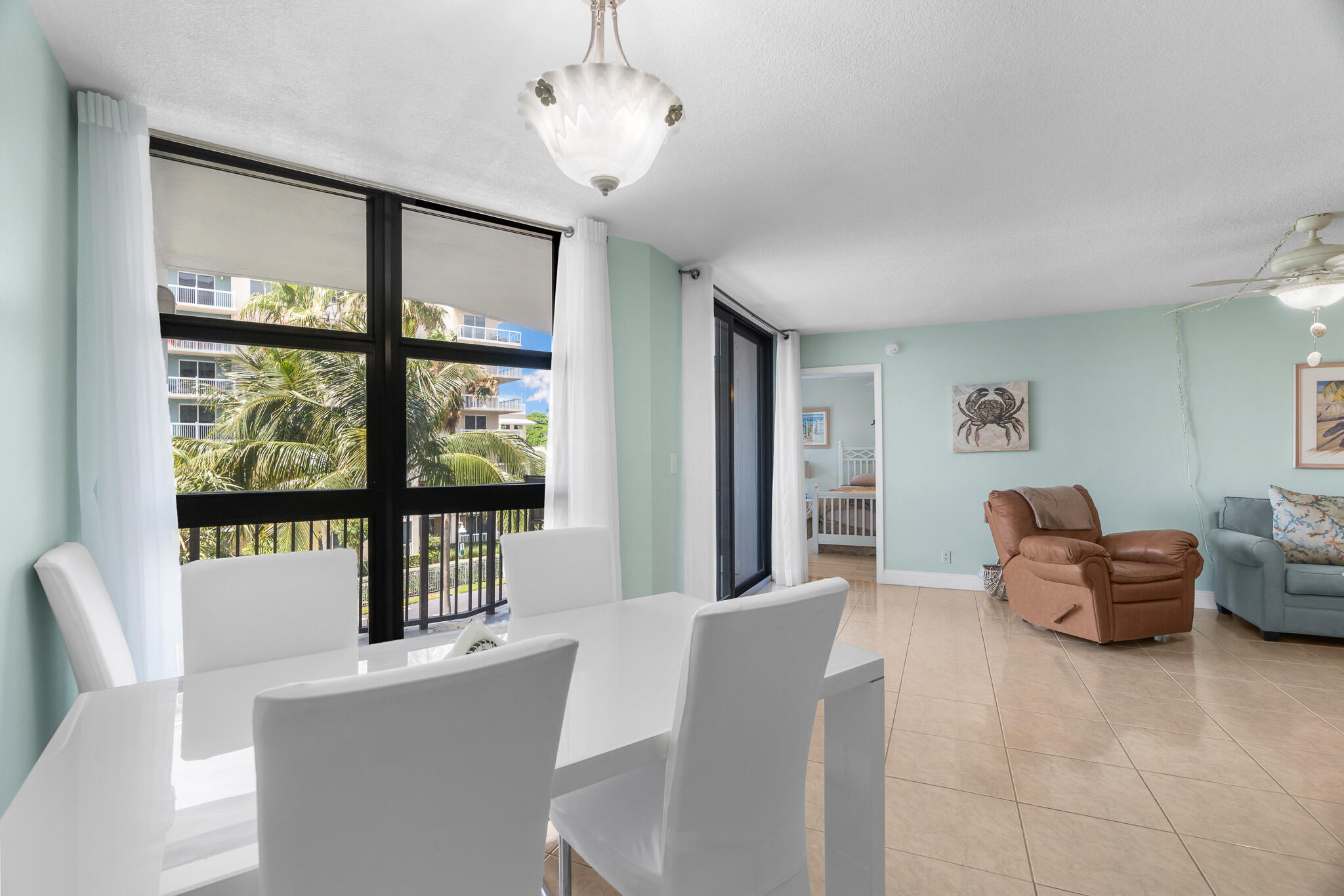 RENAISSANCE OF POMPANO BEACH III - Residential Lease