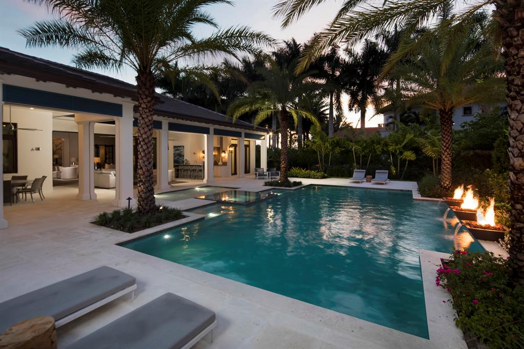 MALLET HILL OF WELLINGTON COUNTRYPLACE - Residential
