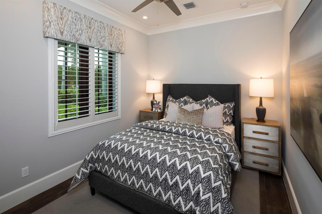 MALLET HILL OF WELLINGTON COUNTRYPLACE - Residential