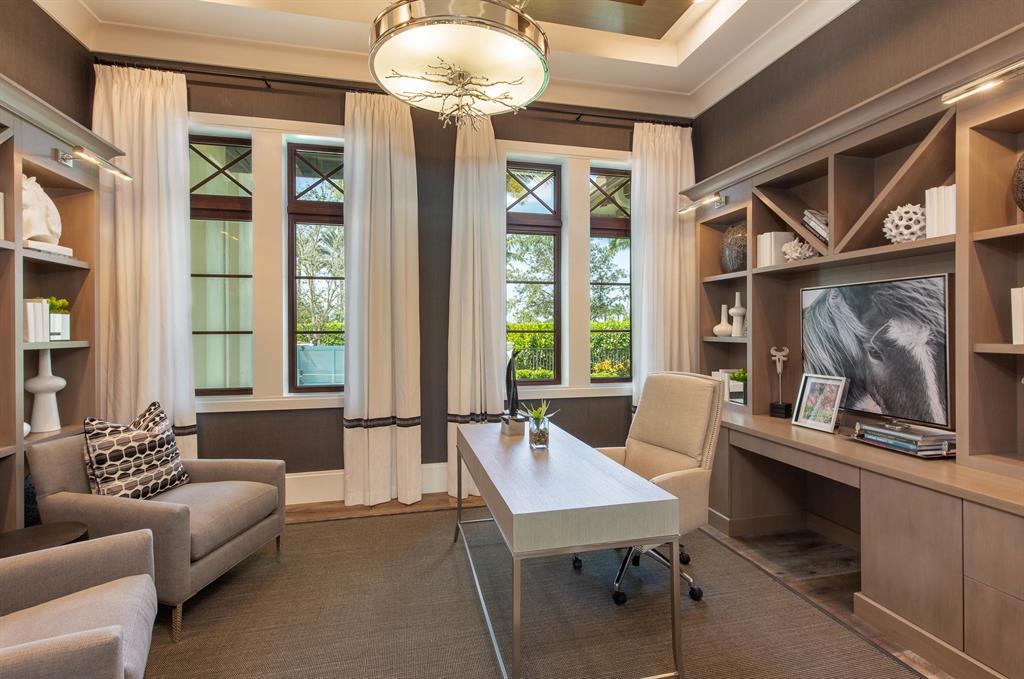 MALLET HILL OF WELLINGTON COUNTRYPLACE - Residential