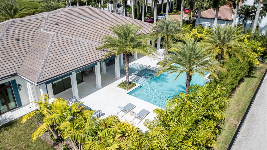 MALLET HILL OF WELLINGTON COUNTRYPLACE - Residential