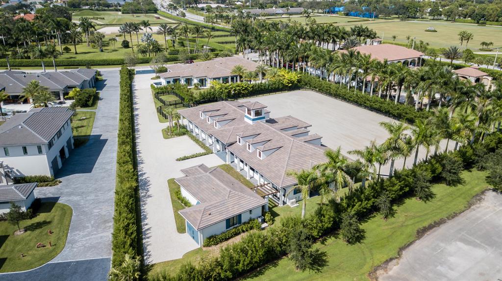 MALLET HILL OF WELLINGTON COUNTRYPLACE - Residential