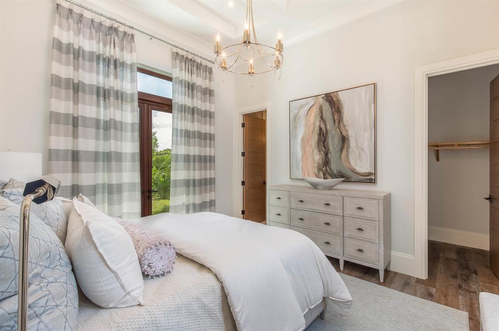 MALLET HILL OF WELLINGTON COUNTRYPLACE - Residential