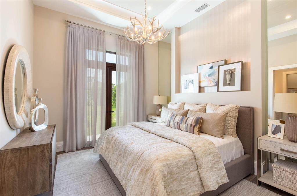 MALLET HILL OF WELLINGTON COUNTRYPLACE - Residential