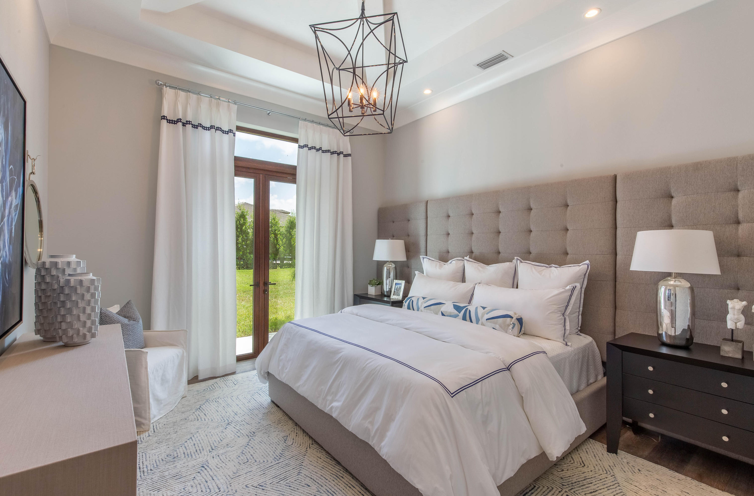 MALLET HILL OF WELLINGTON COUNTRYPLACE - Residential