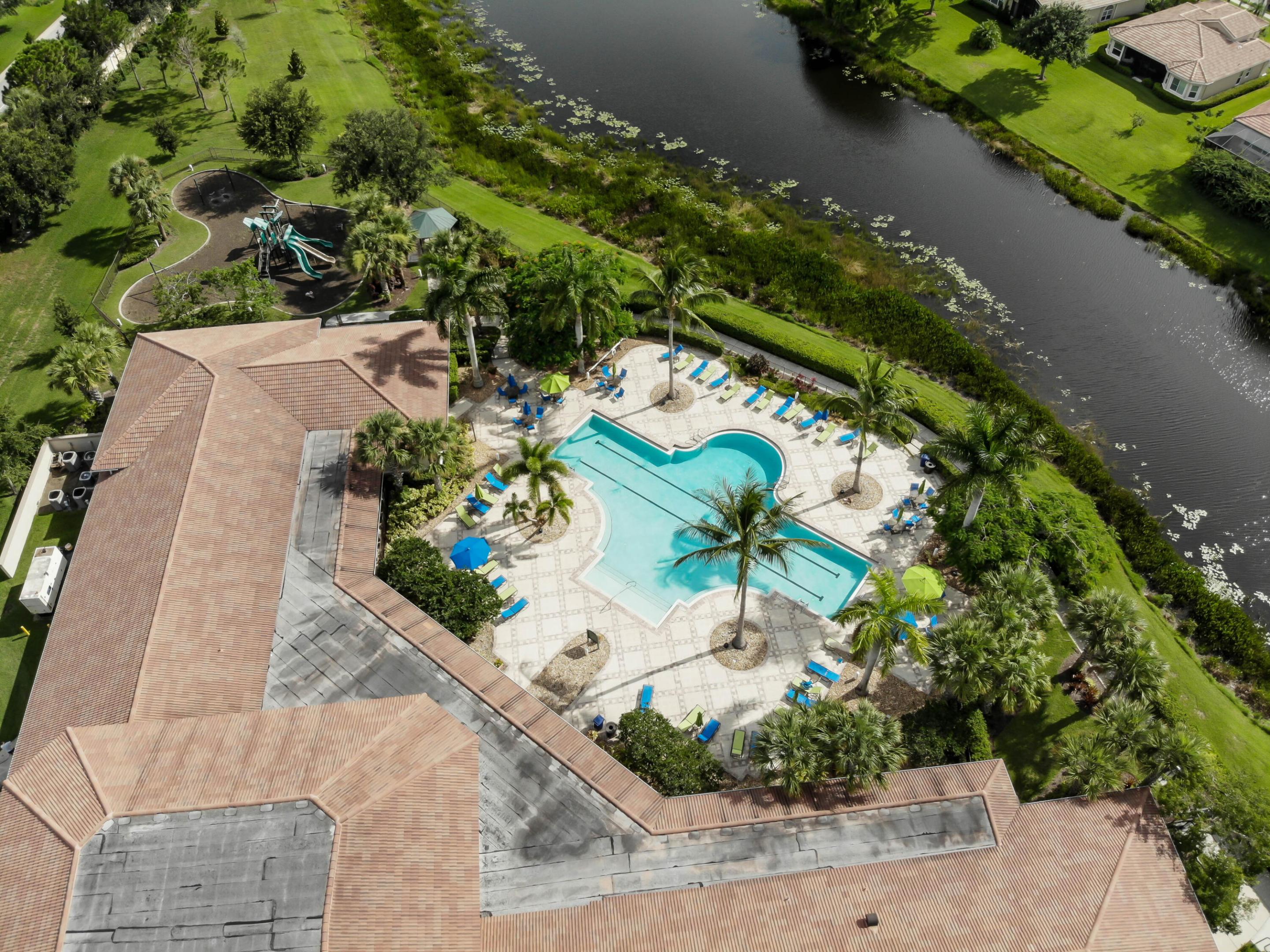 THE RESERVE WILLOW PINES WEST AT PGA VILLAGE - Residential