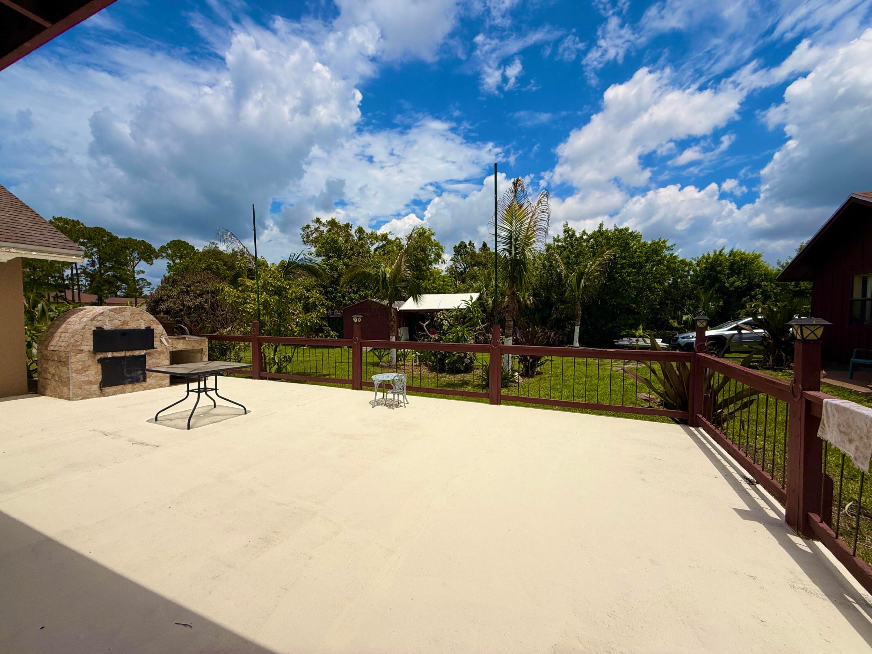 Loxahatchee - Residential
