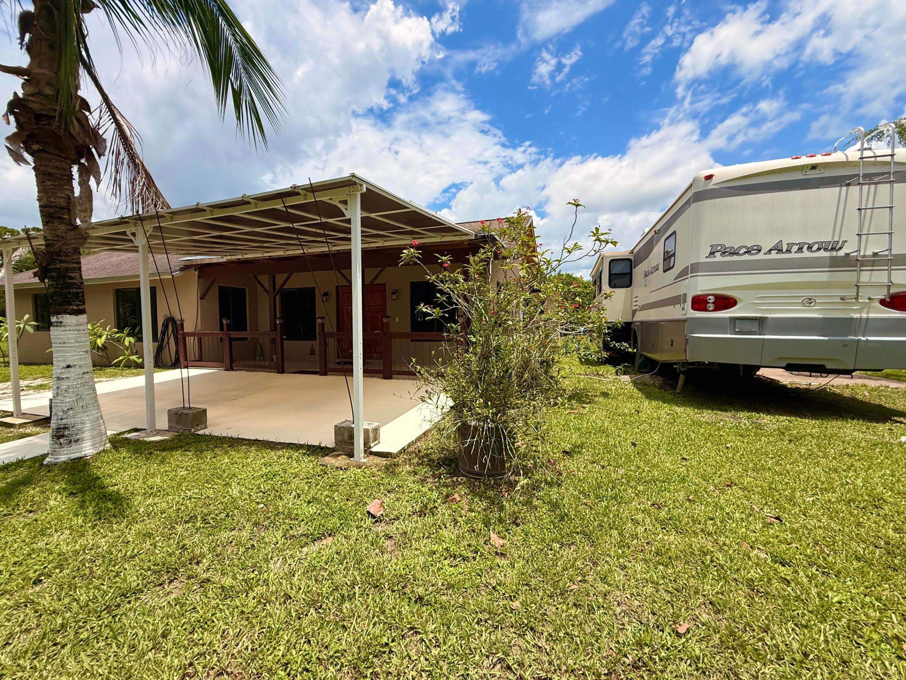 Loxahatchee - Residential