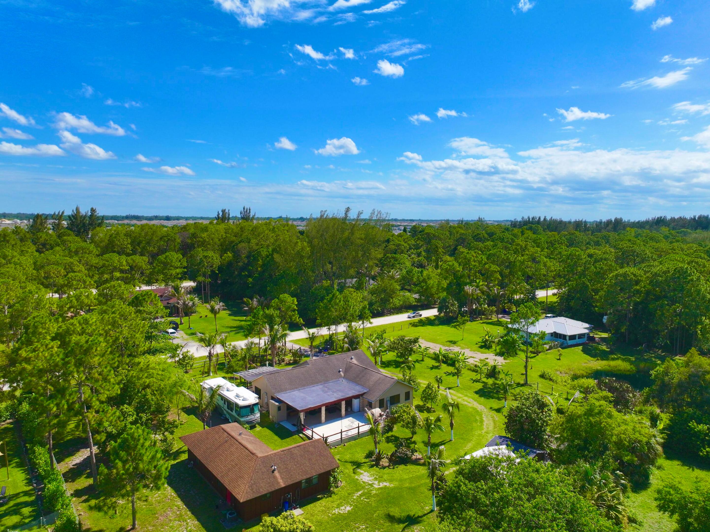 Loxahatchee - Residential