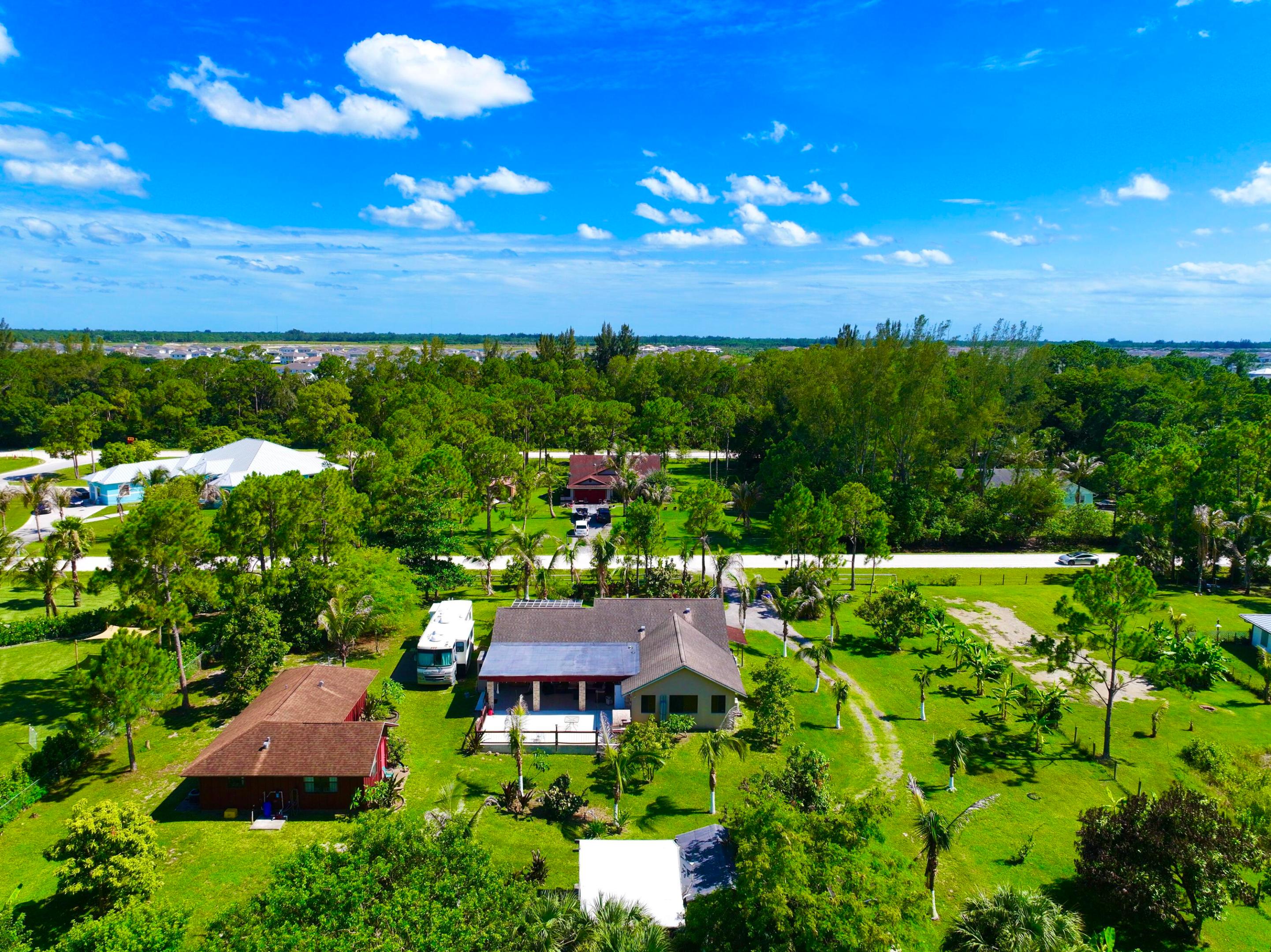 Loxahatchee - Residential