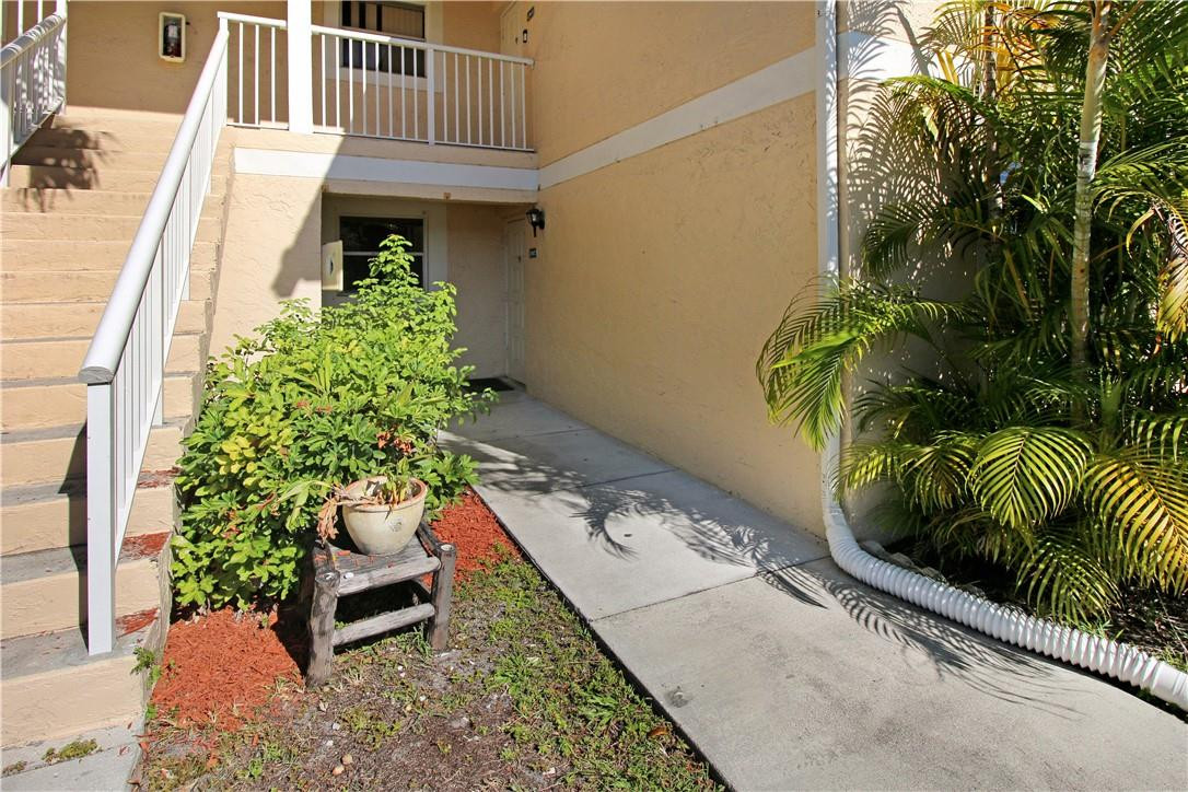 Royal Gardens - Residential