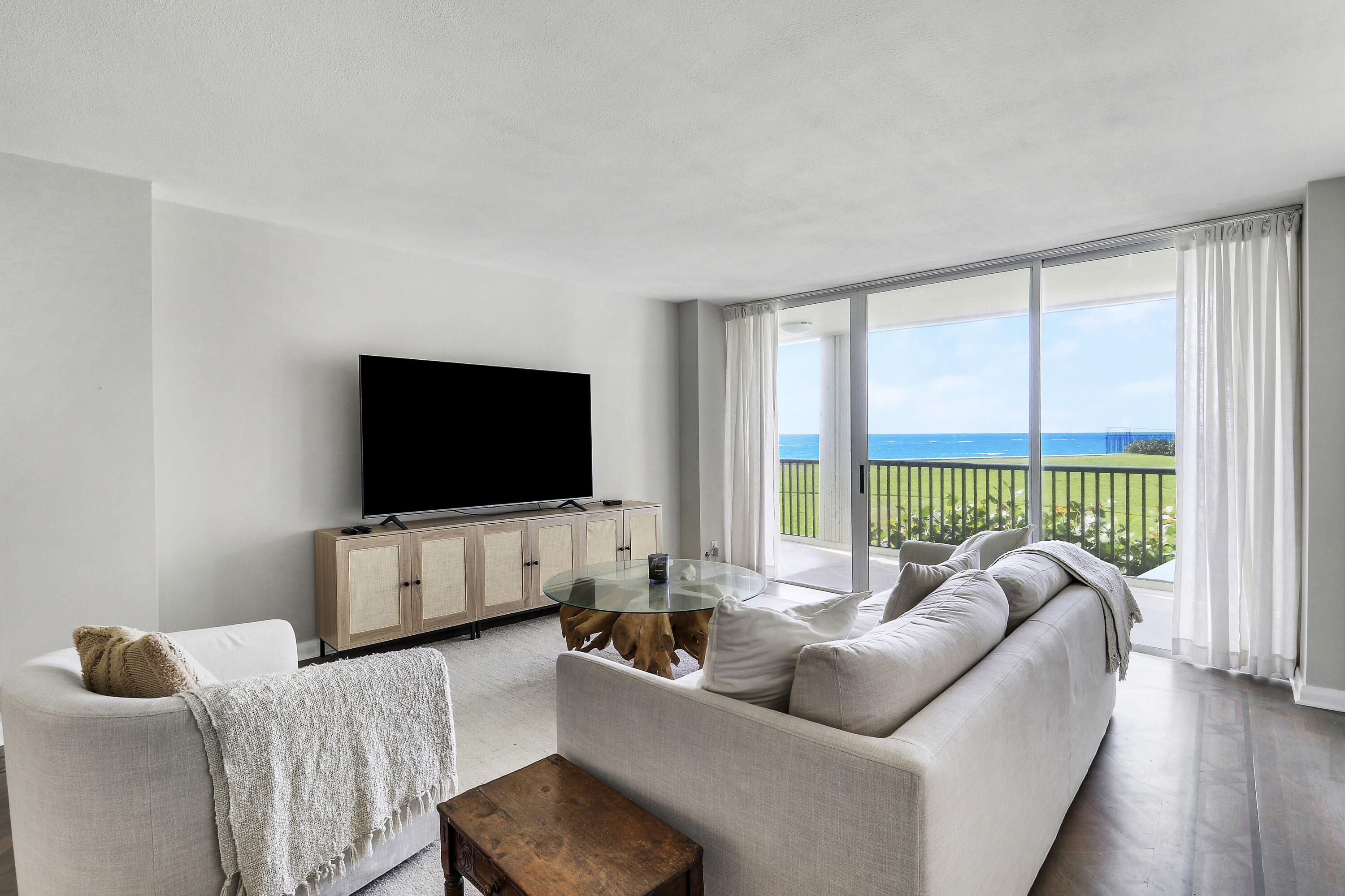 DUNES CONDO - Residential Lease