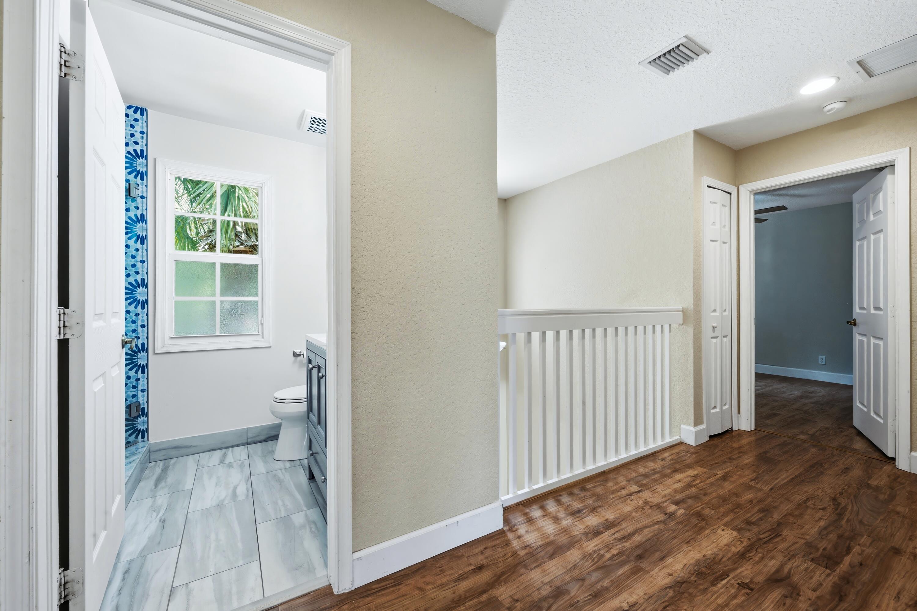 GABLES AT NORTHLAKE 1 - Residential