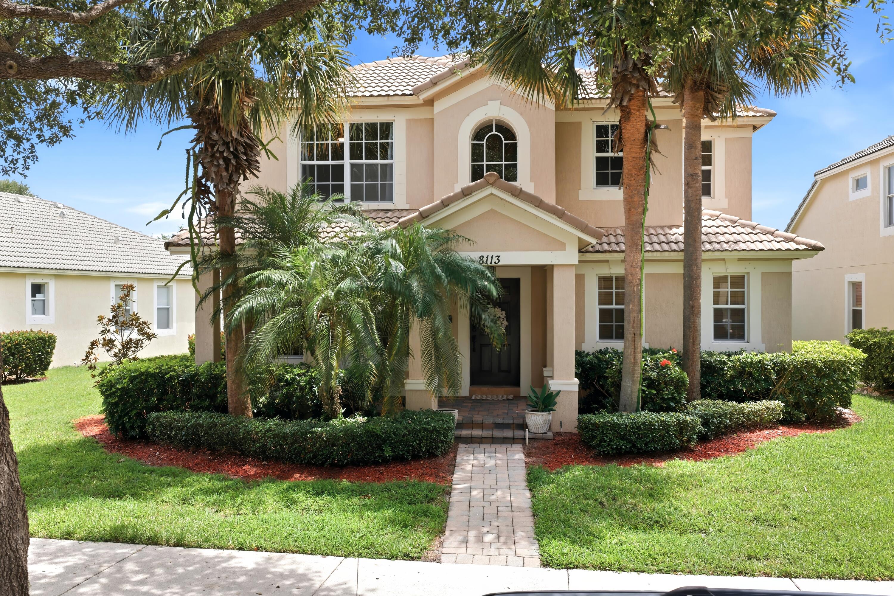 GABLES AT NORTHLAKE 1 - Residential