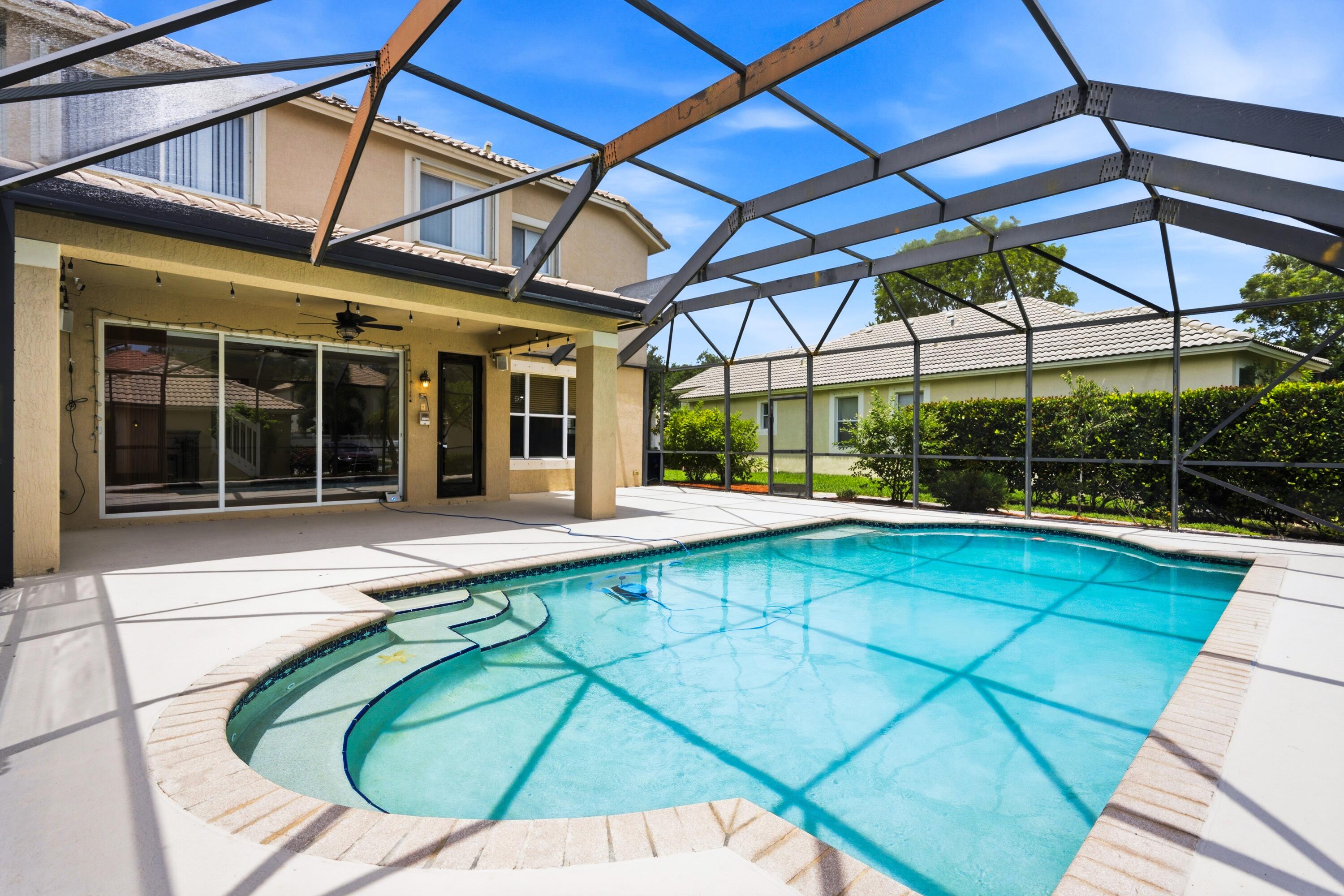 GABLES AT NORTHLAKE 1 - Residential